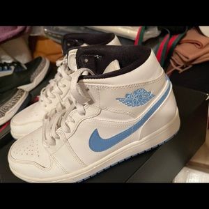 Size 9 men’s Jordan’s